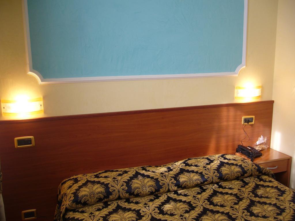 罗坎达扎波图酒店 坎帕那鲁皮亚 外观 照片